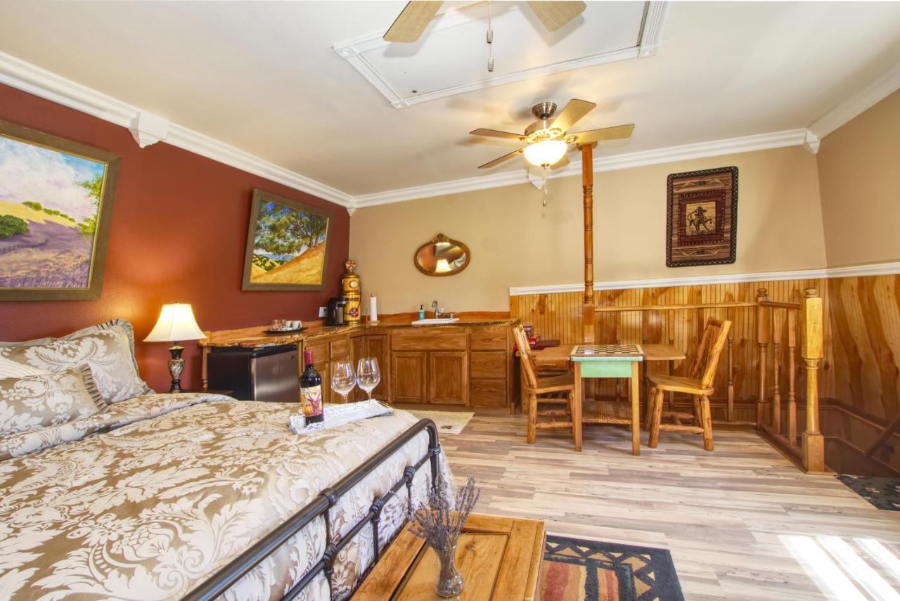 Forfriends Inn Wine Country Bed And Breakfast Santa Ynez Bagian luar foto