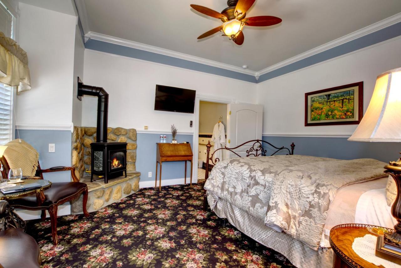 Forfriends Inn Wine Country Bed And Breakfast Santa Ynez Bagian luar foto