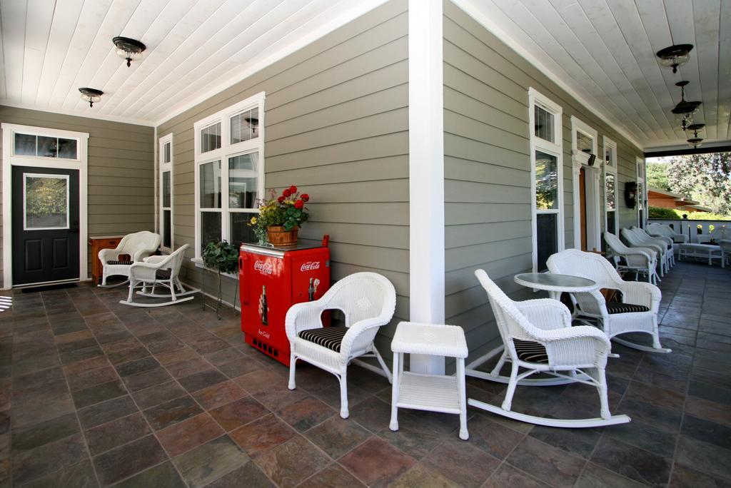 Forfriends Inn Wine Country Bed And Breakfast Santa Ynez Bagian luar foto